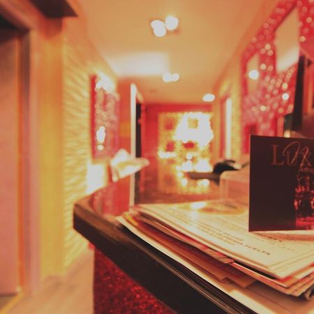 Отель Luxury Nomentano Рим Экстерьер фото